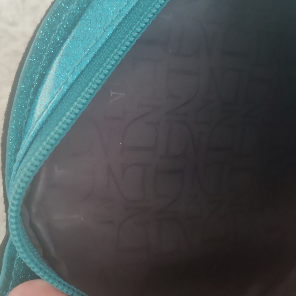 Danielle Nicole Dopey Purse Disney - image 7